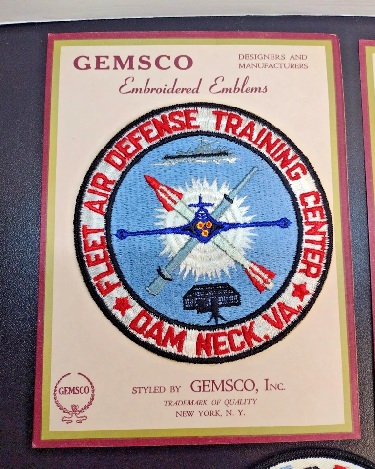 (8) Parches de submarinos vintage de la Marina de los Estados Unidos años 60. Excelente estado algunos nuevos en tarjeta. Foto 2 de 4