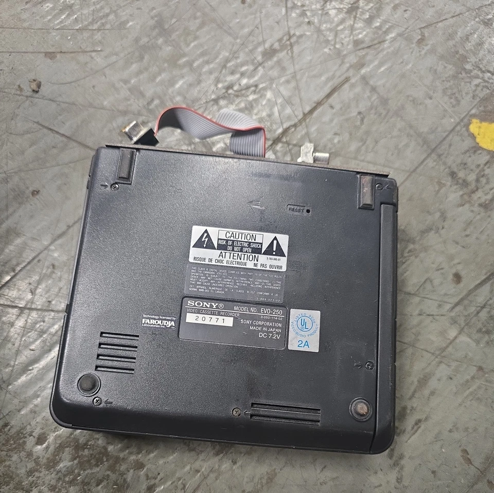 SONY EVO-250 VIDEO HI8 8MM MICRO VCR PARA 8MM PARA TRANSFERIR VIDEO A DVD Foto 4 de 4