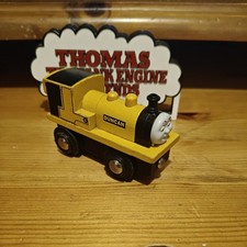 BRIO 32326 DUNCAN for Thomas and Friends Wooden Railway Train Set