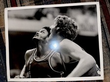 MAURICE LUCAS NBA BASKETBALL TYPE 1 PHOTO BILL WALTON MAURICE LUCAS PORTLAND    