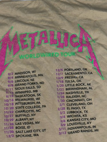 Youth Large Metallica Yellow Graphic Tshirt - Picture 4 of 5