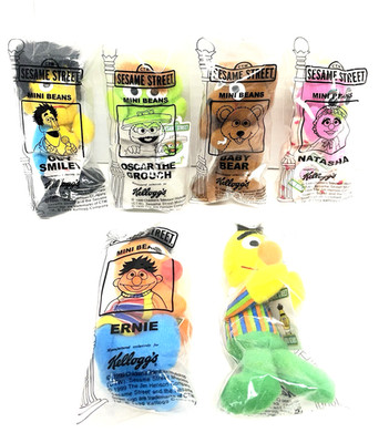 6  Vintage 1999 Kelloggs Sesame Street Mini Beans 4  Plush NEW