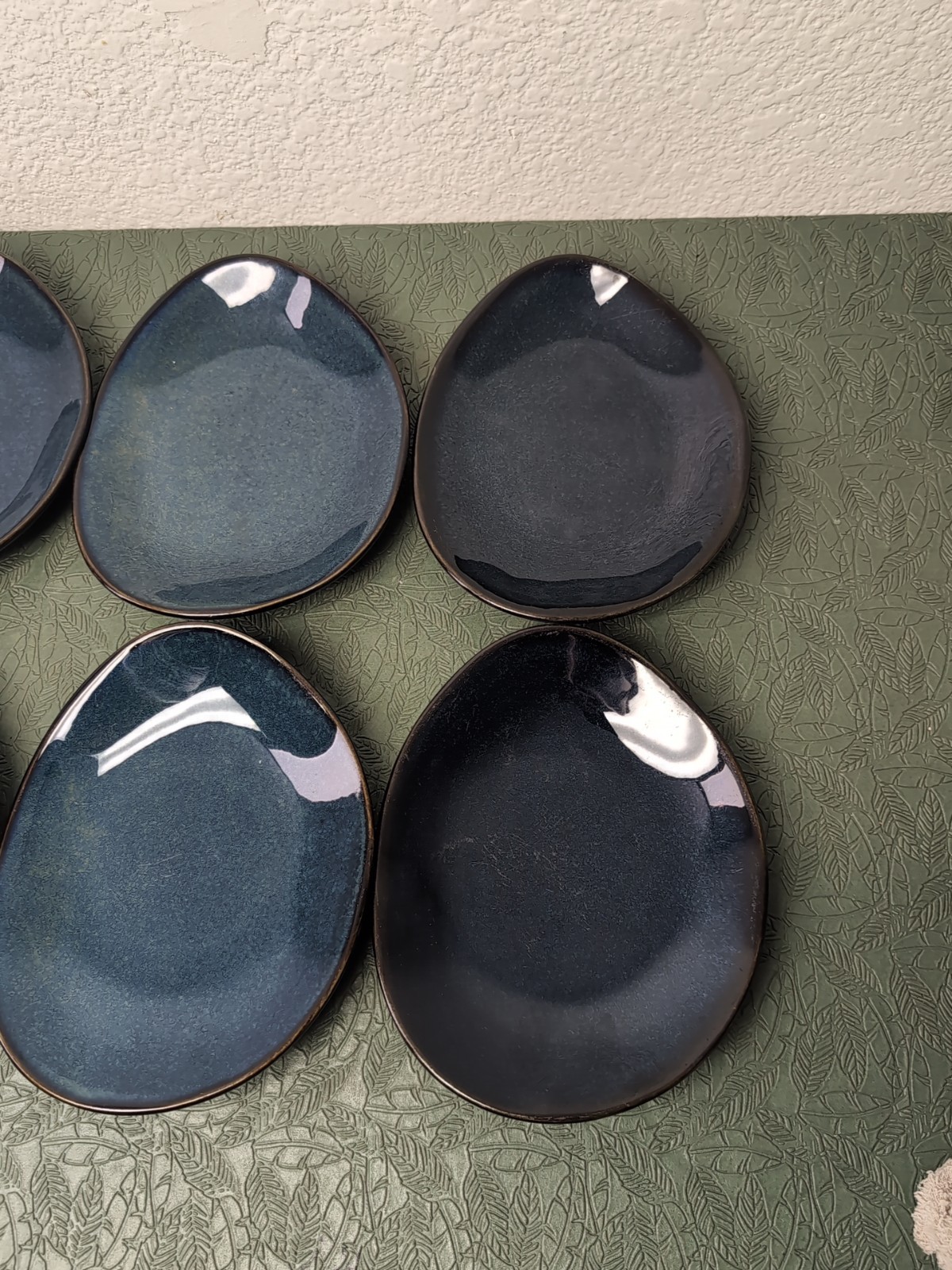 10 Tuxton China Inc GAN-650 Artisan 8-3/8" x 6-7/8" Night Sky Ellipse Plates