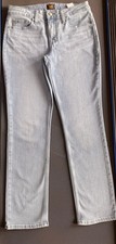 Women  s Lee Jeans Size 4M Prewashed