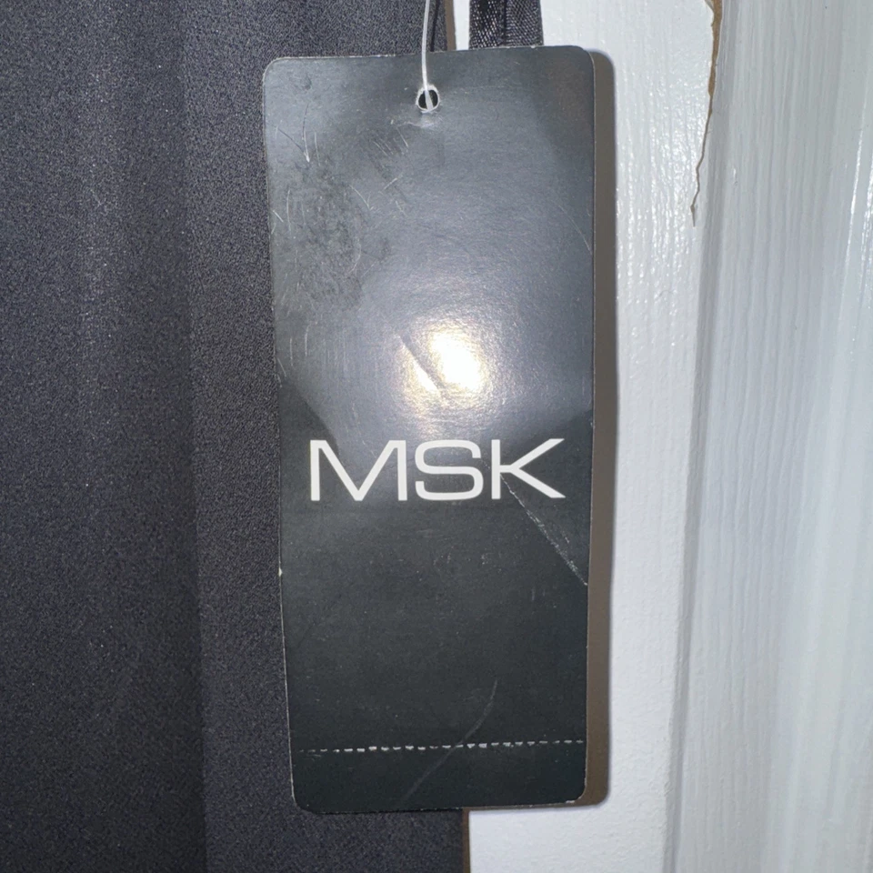 NUEVO CON ETIQUETAS MSK Falda inferior con volantes negra cintura elástica tirar en talla 12 con flor Foto 2 de 4