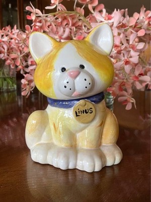 Hand-Painted  Ceramic Cat Cookie or Treat Jar ''Linus''
