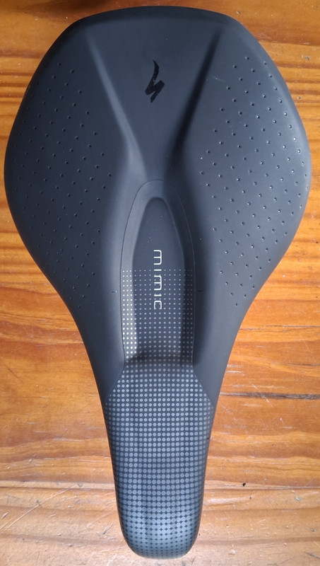 Specialized Comp Womens Mimic Saddle 143mm used 3 short rides