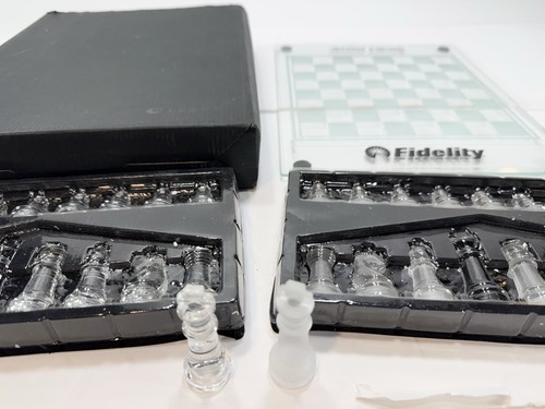 LEED’S Glass Promotion Fidelity Investment Bank Chess Set - Unused - Picture 2 of 14