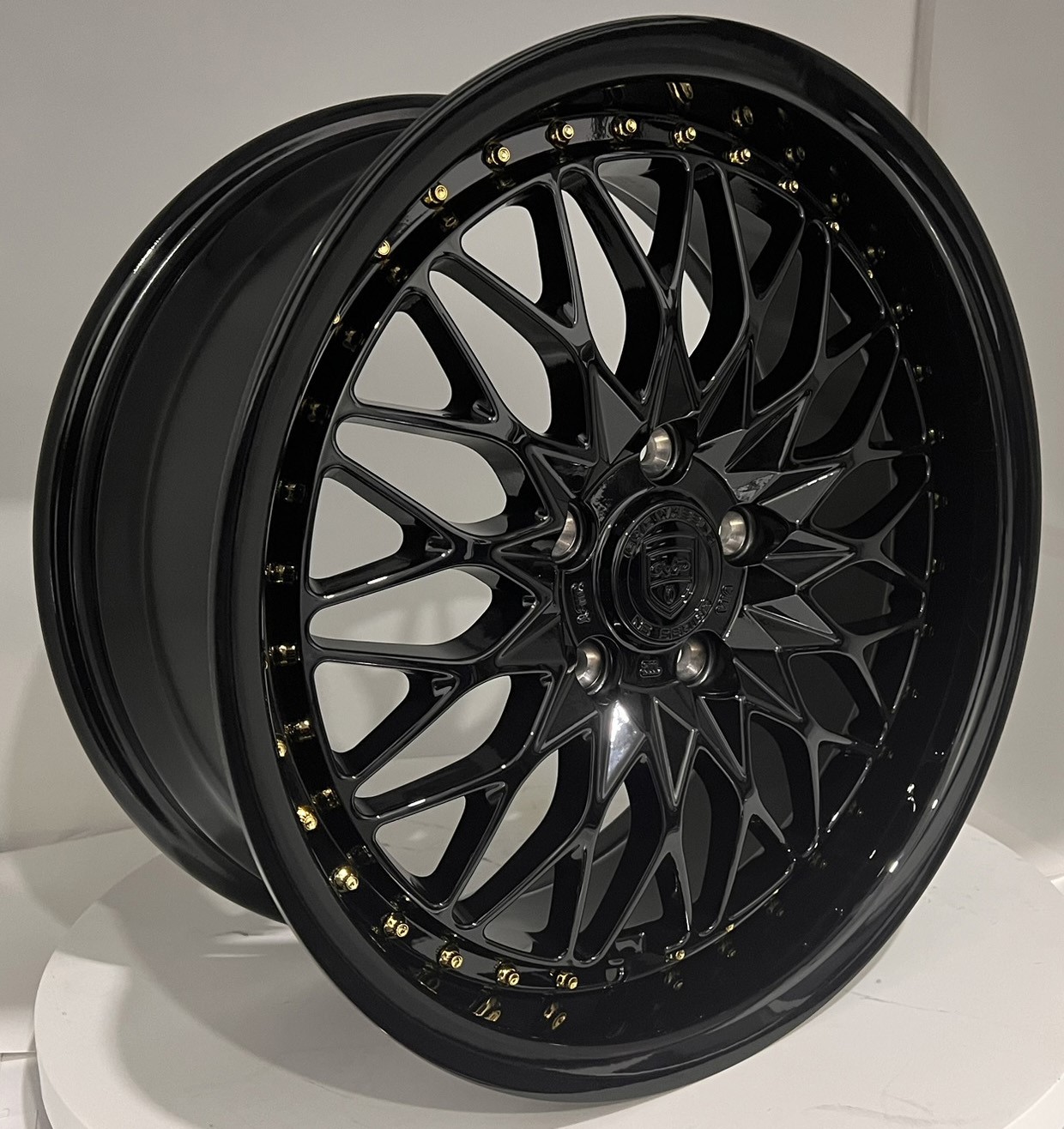 NS5 19 inch Black Gold Rim fits AUDI R8 2008 - 2018