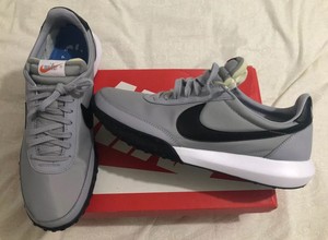 nike roshe waffle racer grey