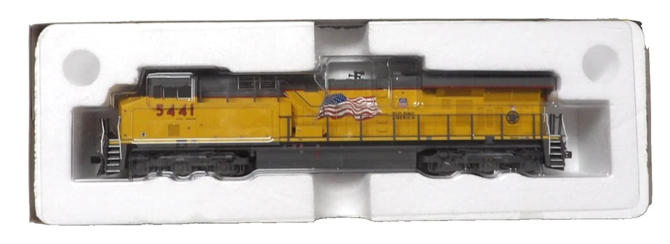 HO Scale InterMountain 49701-02 Union Pacific UP 5441 ES44AC  Gevo DCC Only - Image 3 of 3
