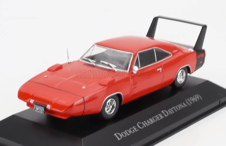 MODELLINO AUTO STATICO DEAGOSTINI DODGE CHARGER DAYTONA 1969 CON VETRINA 1/43 - Immagine 2 di 4