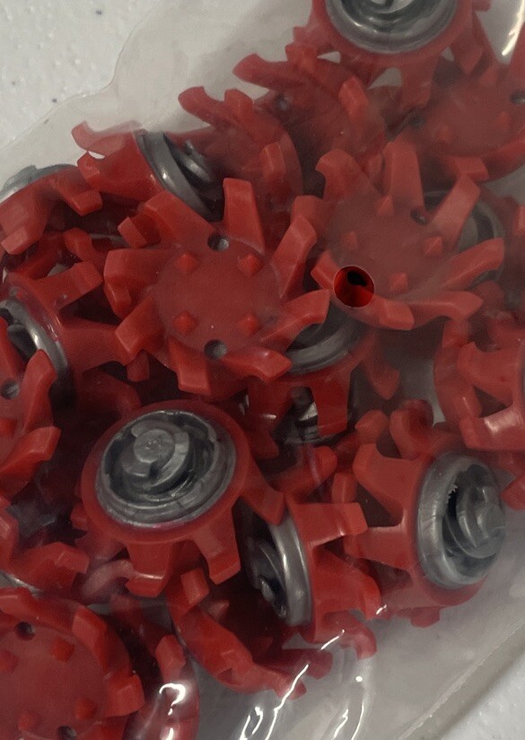 28 Soft Golf Shoes Spikes Replacement Cleat Fast Twist Tri-Lok Footjoy RED/GRAY