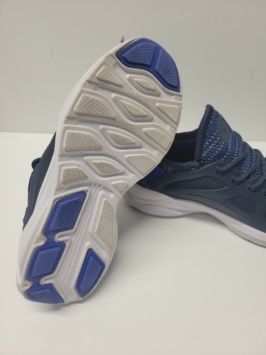 CHAMPION Boys Youth 2 Blue Sneakers Cushion Fit Worn Once - Picture 6 of 8