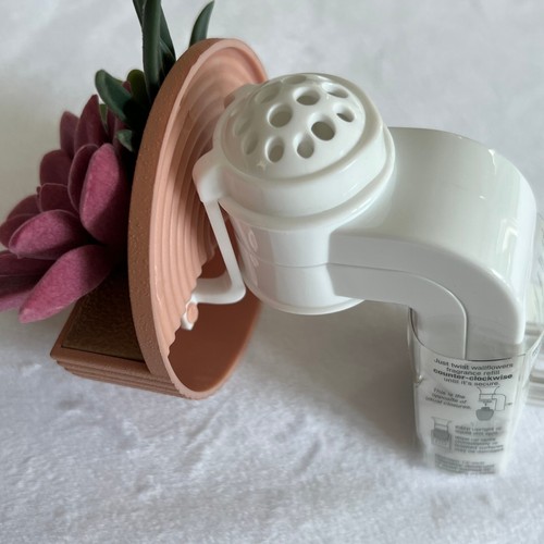 Bath & Body Works Wallflowers Fragrance Wall Plug Scent Oil Diffuser U PICK ANY - Picture 245 of 267