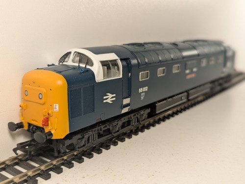 Bachmann Spur OO Class 55 Deltic 55 012 "Crepello" Diesellok 55012 | Condition: Used