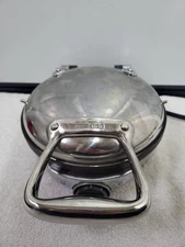 All Clad Waffle Maker 6071 Stainless Steel Round Baker 4 Waffles READ 
