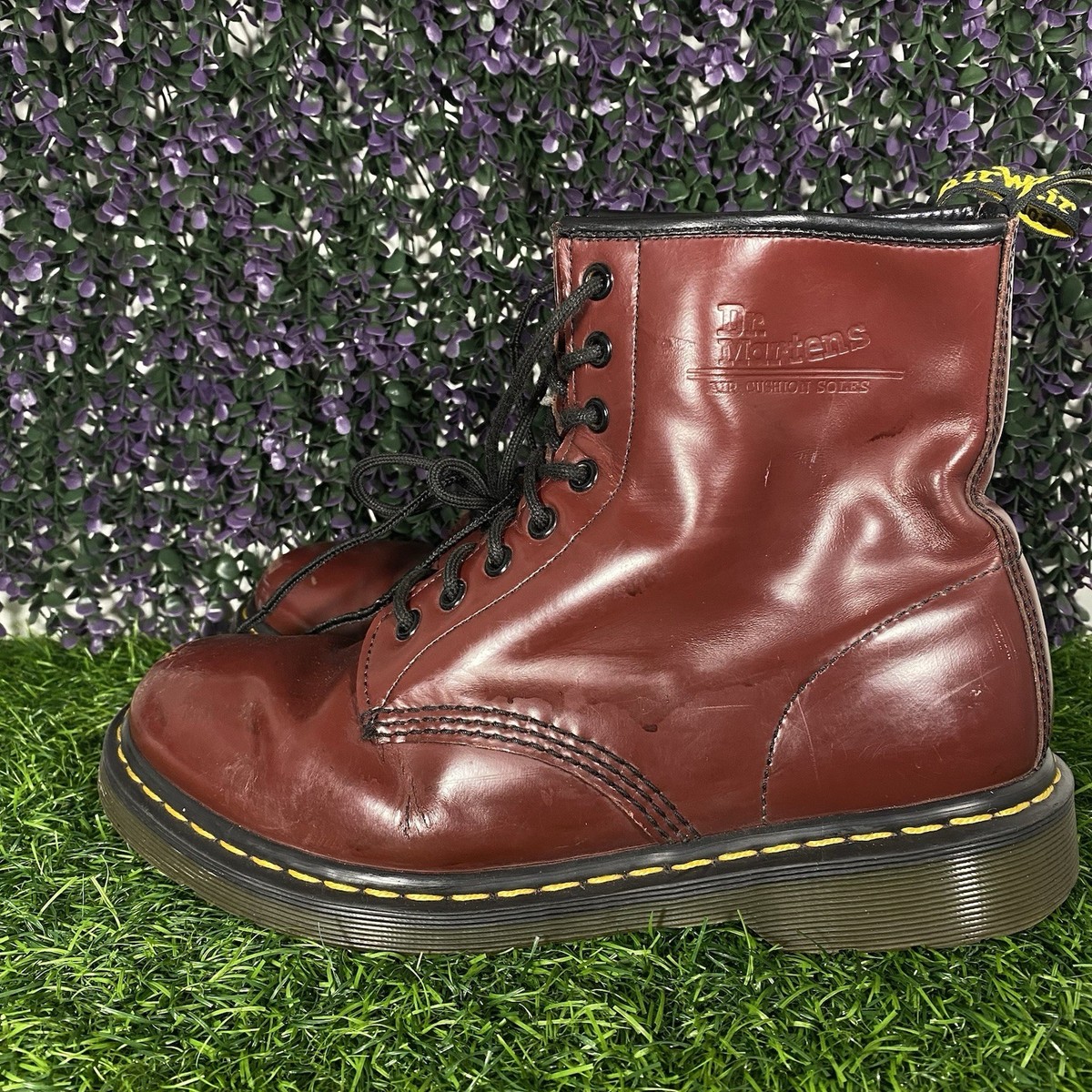 靴 Dr. Martens 1460 Cherry Red 9 1460 Smooth Leather Lace Up Boots in Cherry Red | Dr. Martens