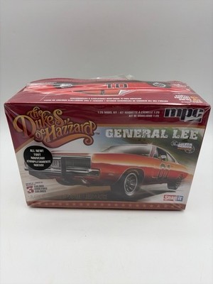 MPC Dukes of Hazzard General Lee Kit# MPC817/12 Snap It 1:25 New