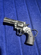 Vintage 1978 Bergamot Brass Works Revolver Pistol Belt Buckle USA Made L-156