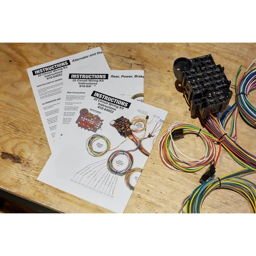 Speedway 22 Circuit Universal Street Rod Wiring Harness w/ Detailed Instructions - Picture 9 of 14