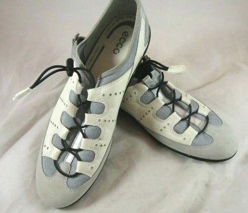 ecco vibration toggle sneaker