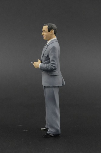 Jean Bugatti Figure voor 1:18 CMC 57 SC Corsica T35  !! NO CAR !! - Afbeelding 3 van 9