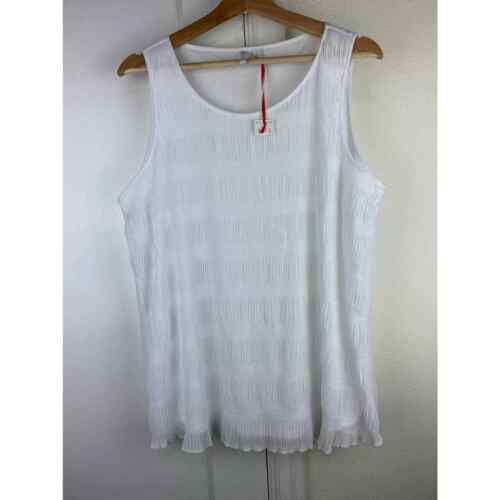 NWT Elle Women's Size L White Sleeveless Lined Crinkle Front Tank Top Blouse - Picture 1 of 4