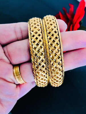 Un Orecchino D'oro Usato è Diventato Uno Splendido Paio Di Stivali - Foto 10