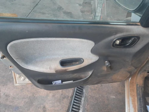 96270325 Caja Reles/Fusibles para DAEWOO LANOS SE 1999 8398277 - Imagen 7 de 10