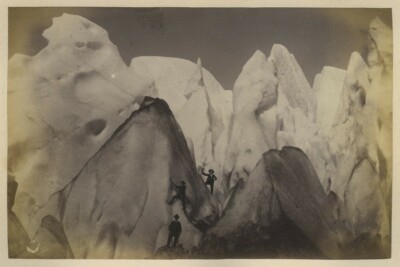 Chamonix. Mont Blanc. Séracs du Glacier des Bossons? Berge. Bergsteigen.