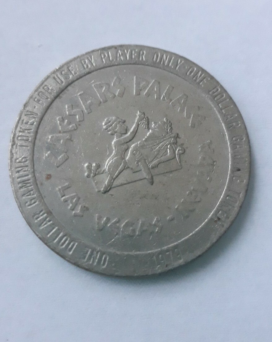 コレクション Barbados Ten Dollar Coin 1979 1979 Barbados Coin 10 (TEN) Cents Bird Bajan Nice Coin Toned