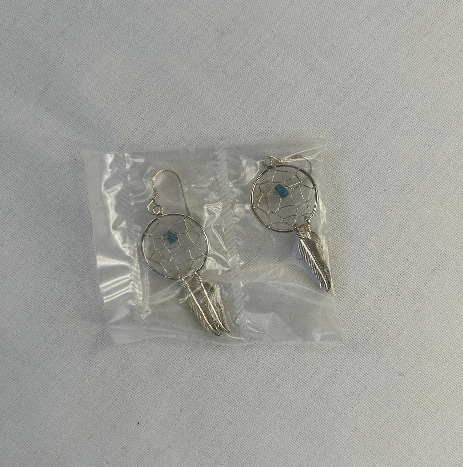 雅芳 Serling 银色和绿松石捕梦网和羽毛项链和耳环 — 第 2/4 张图片