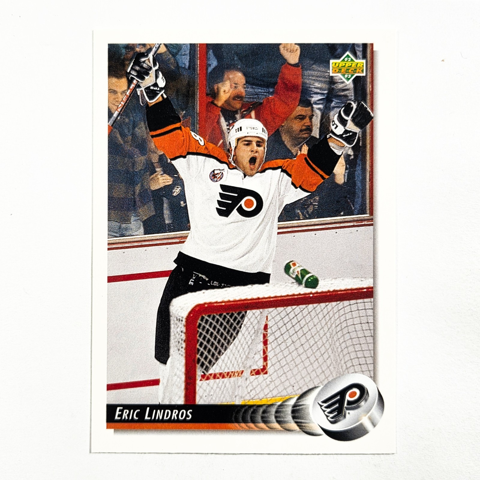Eric Lindros #470 (Hockey Cards 1992 Upper Deck) — is it worth grading?
