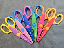 Choose Your Style 1 Craft Scissors Decorative Edge for Kids, Zig-Zag Wavy Fun