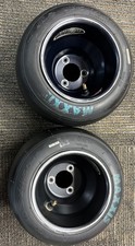 Go Kart Racing Aluminum Wheels And Blue Maxxis Tires