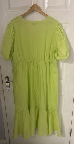 Simply be Lime Green V Neck Puff Sleeve Maxi Dress 100% Cotton Size 24 UK - Picture 4 of 6