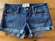 Altar'd State Frayed Raw Edge Cuff Denim Jean Shorts Womens Size 1 25" Waist