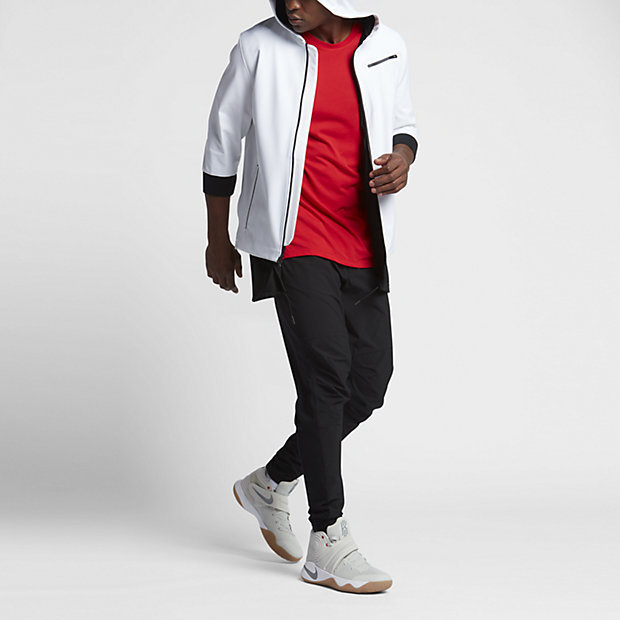 kyrie jacket courtside