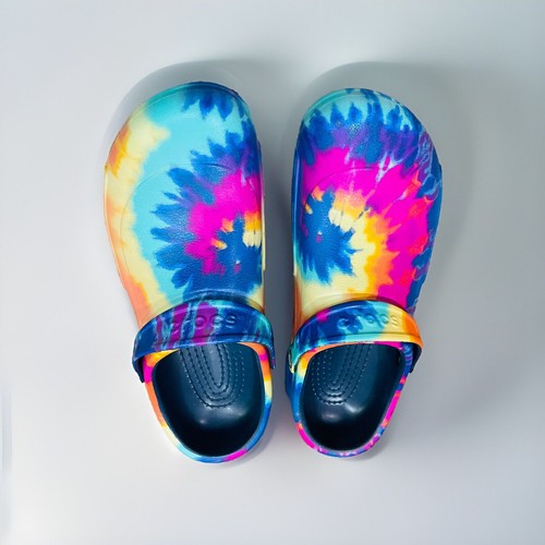 CROCS Bistro Graphic Clog NEW Tie Dye Shoes Sandals Clog Men’s SIZE US 12 - Picture 2 of 5