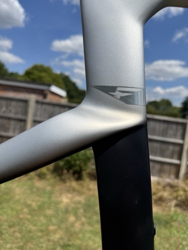 Pinarello Dogma F - 53cm Frame / Forks Only - Plutonium Silver - Used - Foto 10 di 11