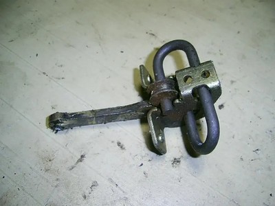Lancia Gamma Berlina 2500 i.e. 830 AB 2.5 (3) Türfangband Türstopper vorne