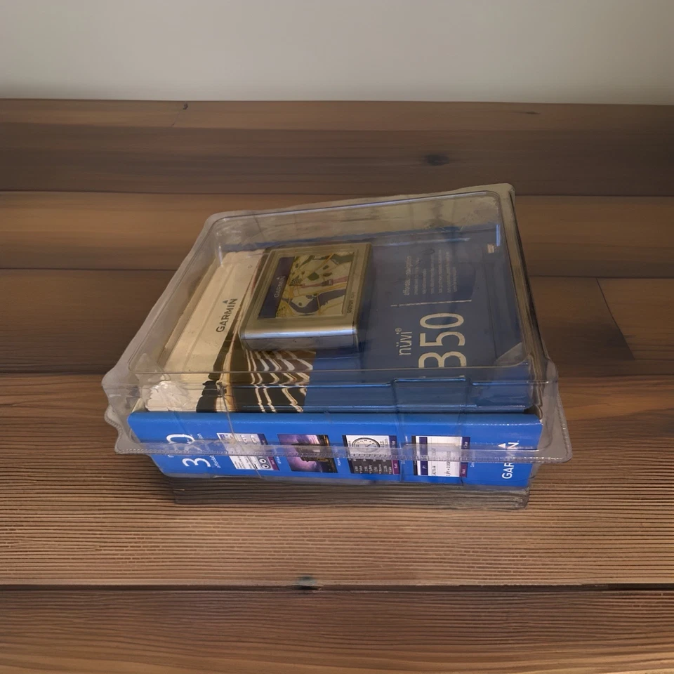 NEW! Sealed GARMIN nüvi 350 Car Automotive Mountable 2007 Navigation Unit GPS - Image 2 of 4