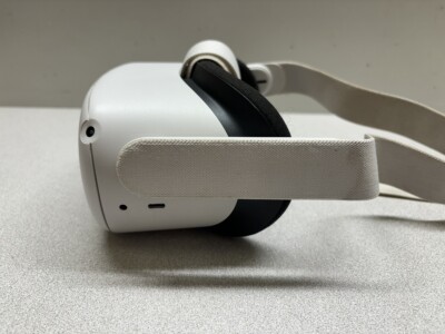 Oculus Quest 2 Meta Headset Only **As-is Read** | eBay