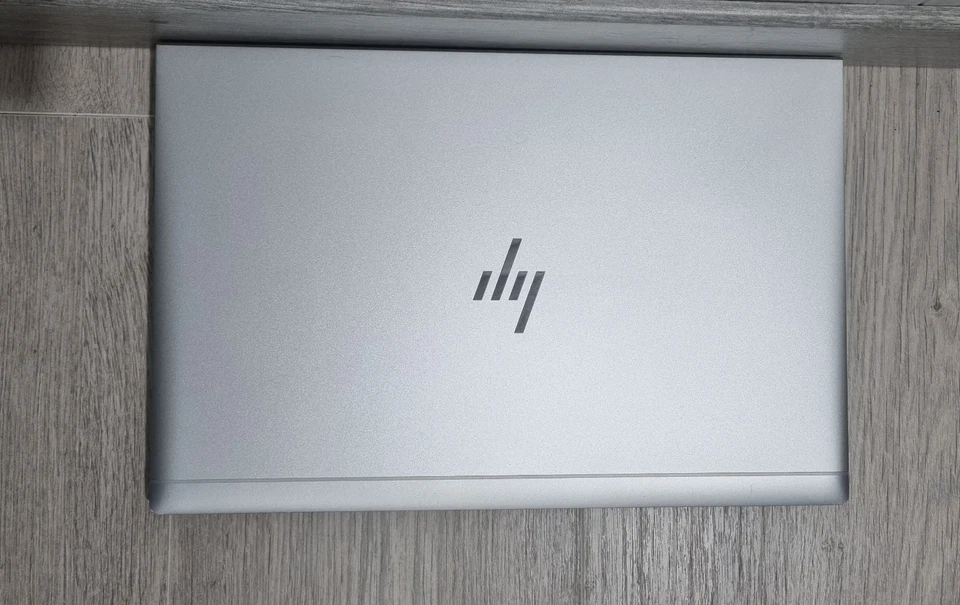 HP EliteBook 840 G8 · i7-1185G7 · 8GB · 128GB, photo 1 sur 5