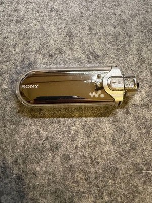 NW-A607 Sony Net Work Walkman 1 GB Silver Fully Tested Working