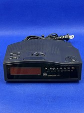 General Electric GE Retro AM/FM Alarm Clock Radio Digital Model 7-4813A