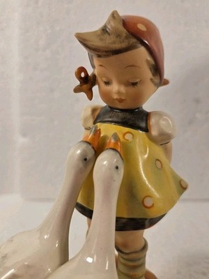 VTG Hummel Goebel Figurine  GOOSE GIRL''  #47 3/0 1950 s TMK-2  EUC