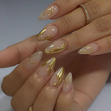 Short Press on Nails Almond Fake Nails with 3D Gold Embossed Designs French Nail