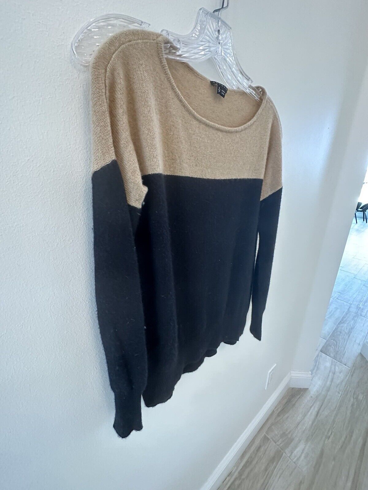Women’s Theory Light Weight Cashmere Sweater Size… - image 3